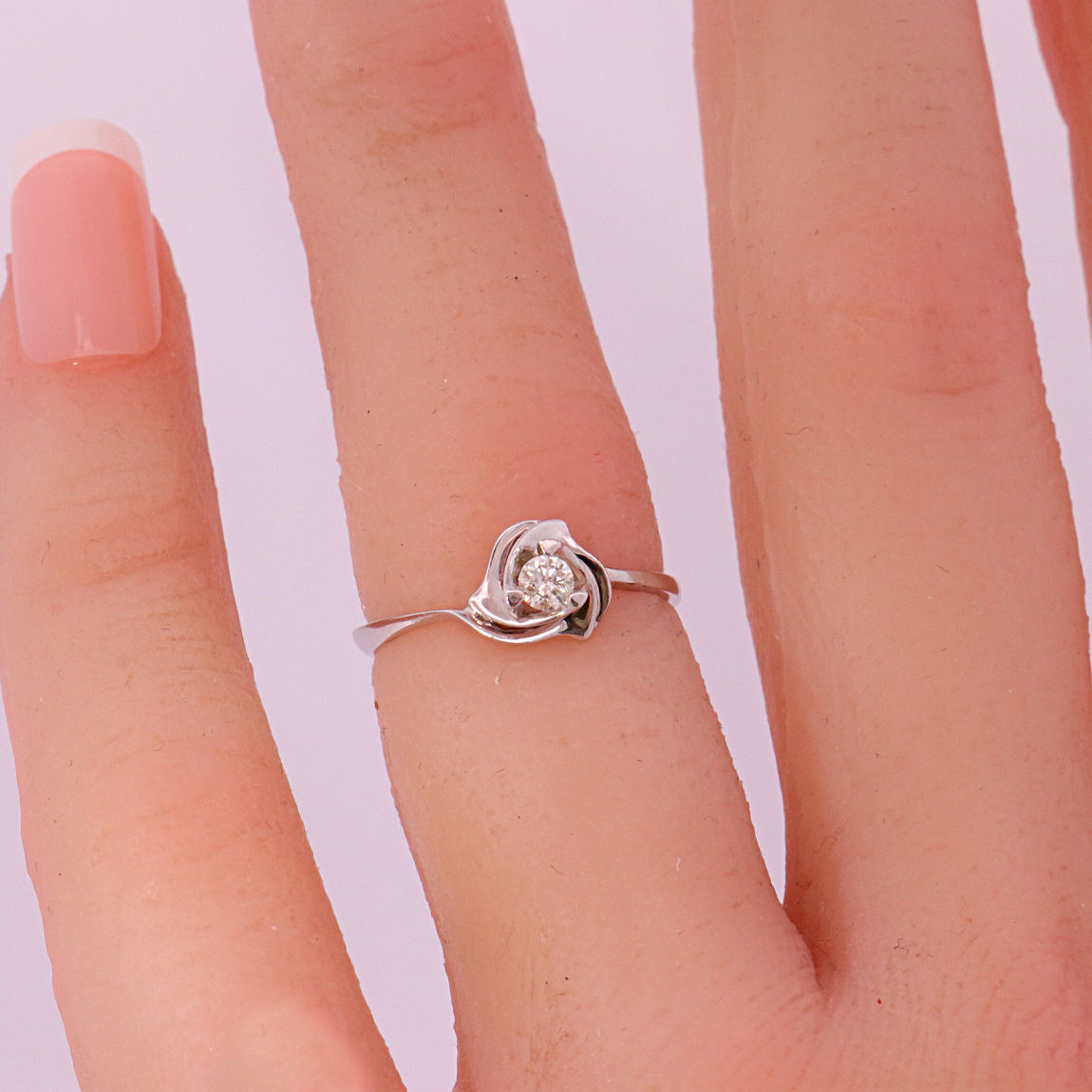10K White Gold Diamond Ring – SW16984