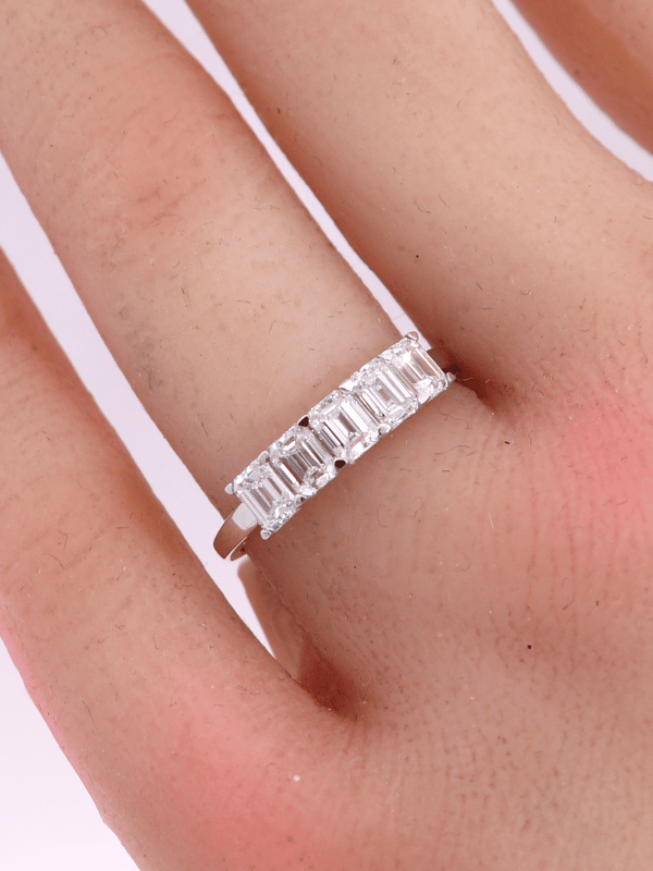 Lab-Grown Diamond Band – Size 7 – SW33005