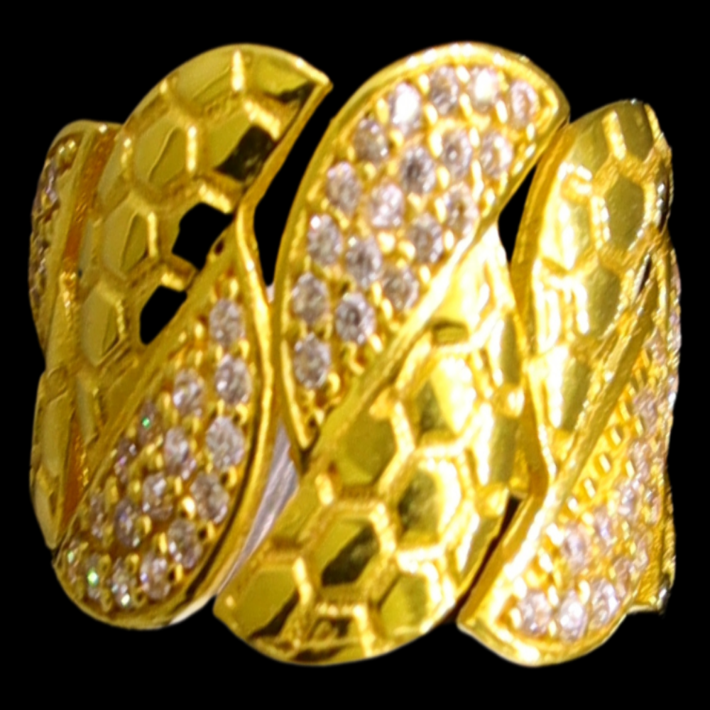 21K Yellow Gold Ring – Size 4 – SW30040