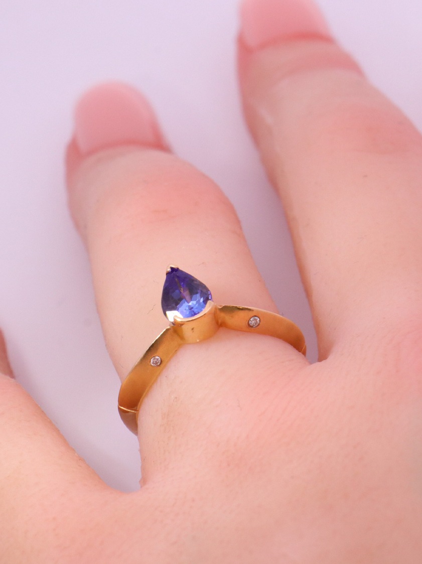 14K Yellow Gold Diamond Ring - – SW10201