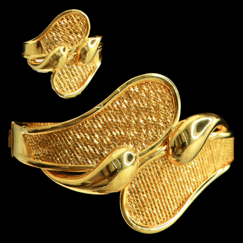 21k Gold Bangle Ring