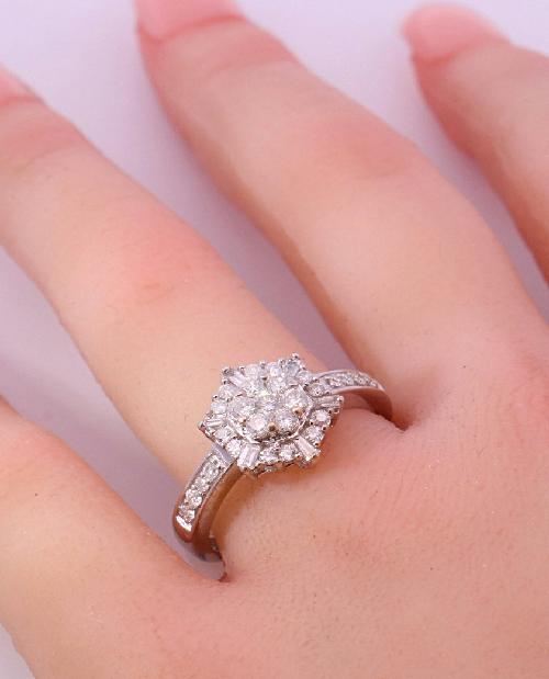 14K White Gold Diamond Ring - 40326, 4