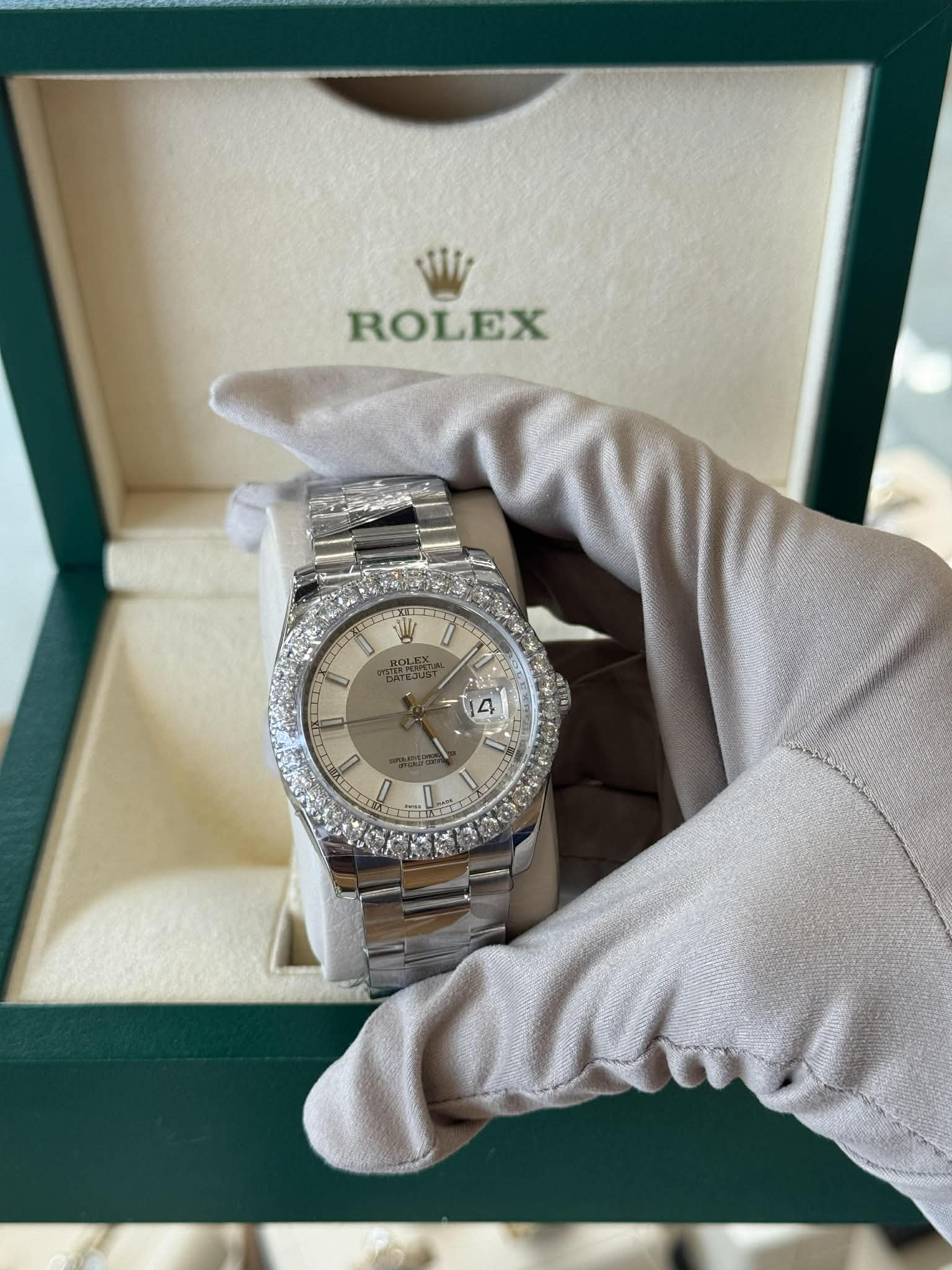 Tuxedos Watch – SW29924