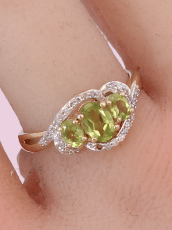10K Yellow Gold – Size 4 1/2 – SW30656