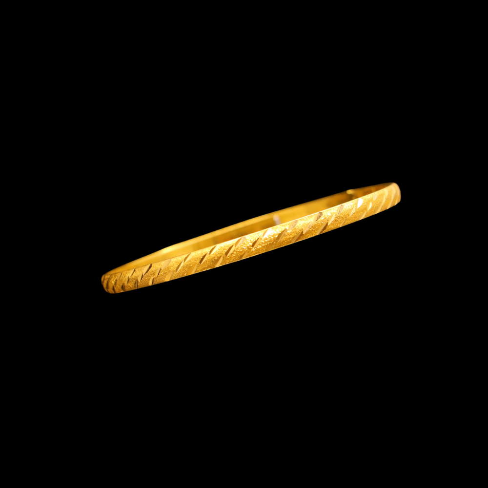 21K Gold Bangle, L (21) – SB28160