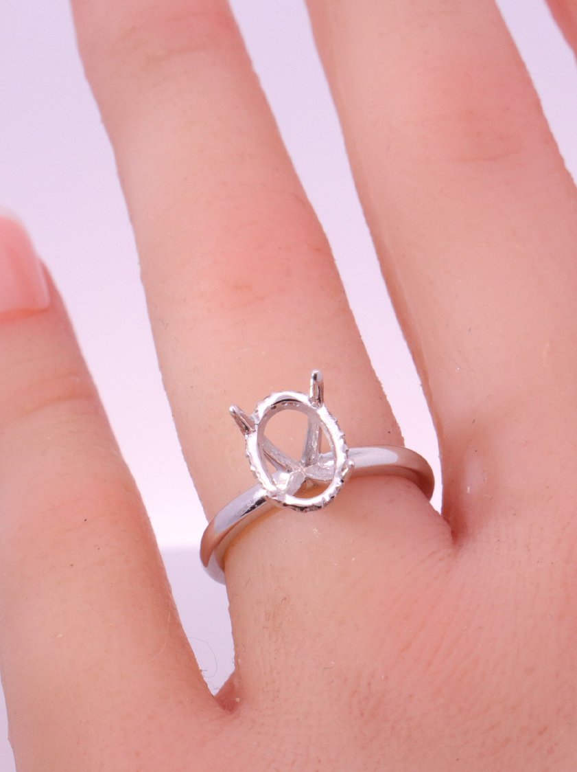 14K White Gold Diamond Ring – SW14026