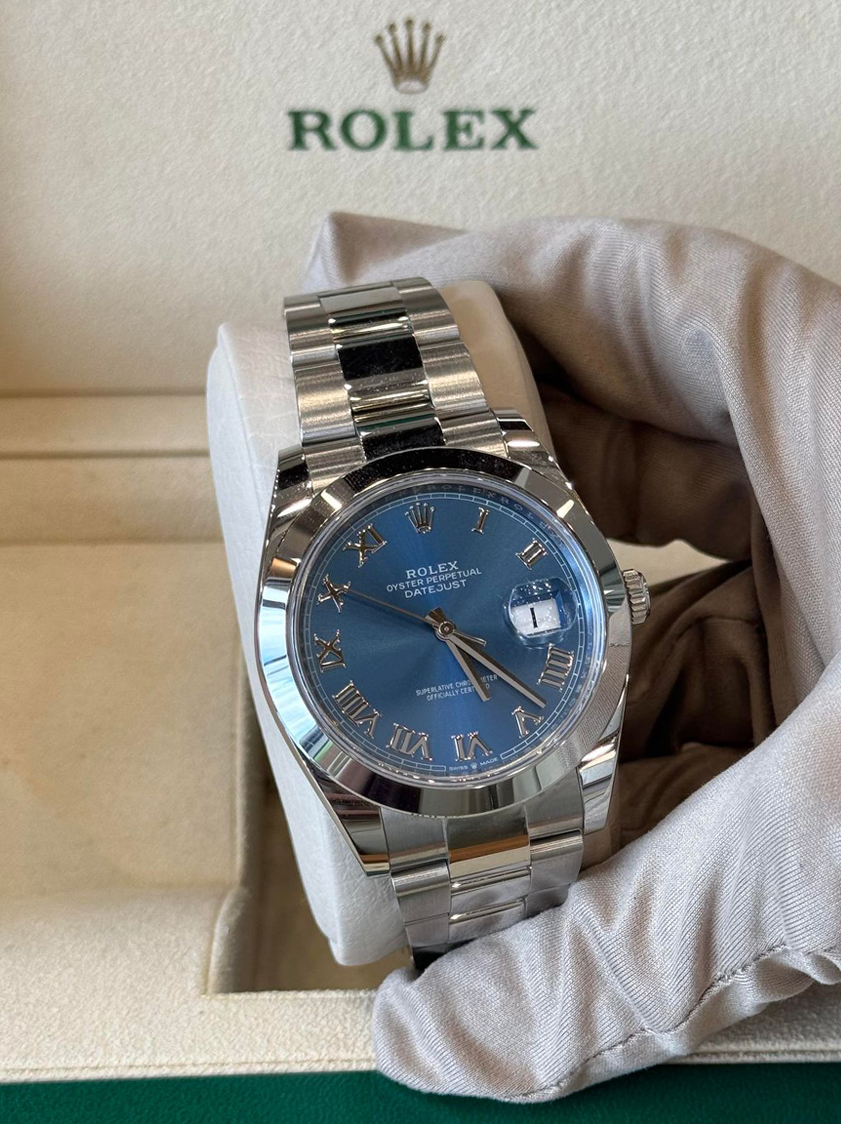 Blue Roman Datejust