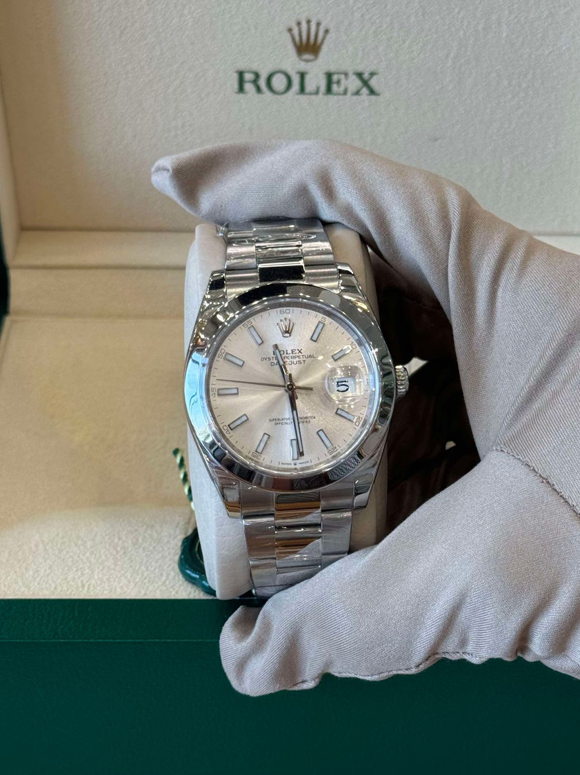 Rolex Watch – SW19108