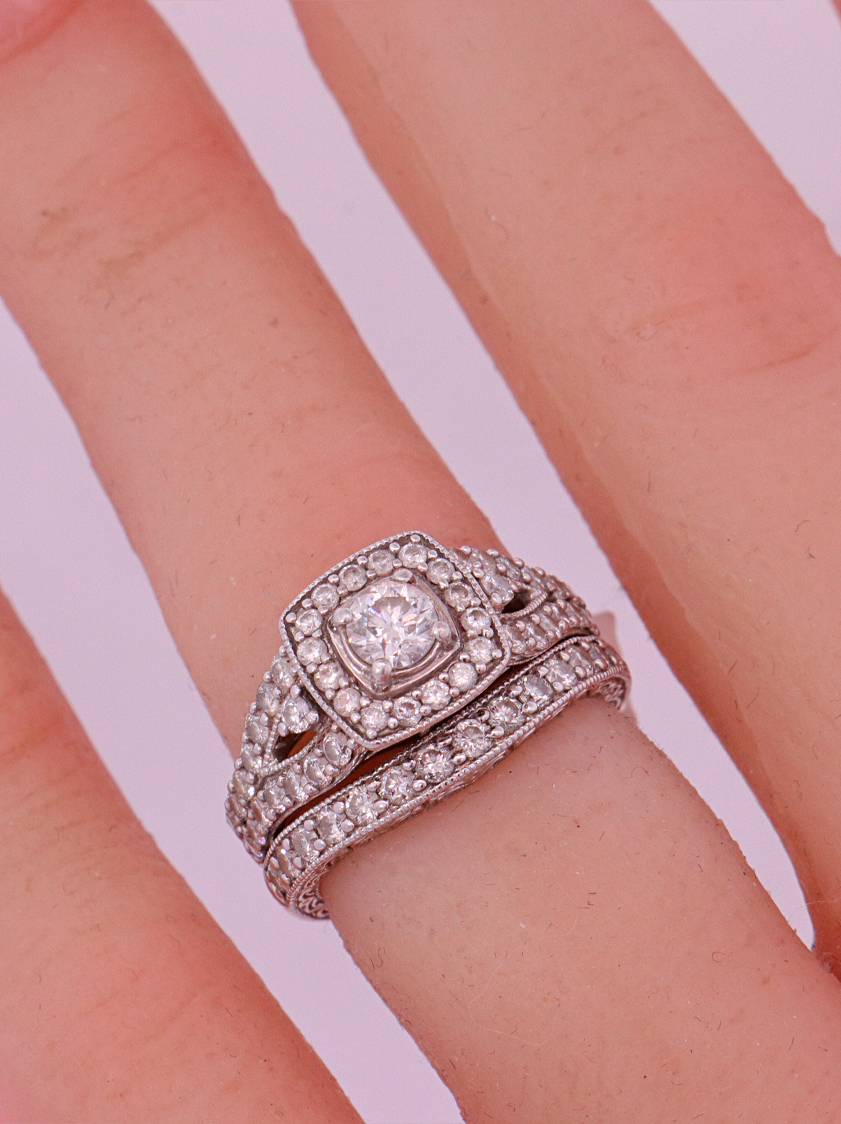 14K White Gold – Size 8 1/2 – SW10093