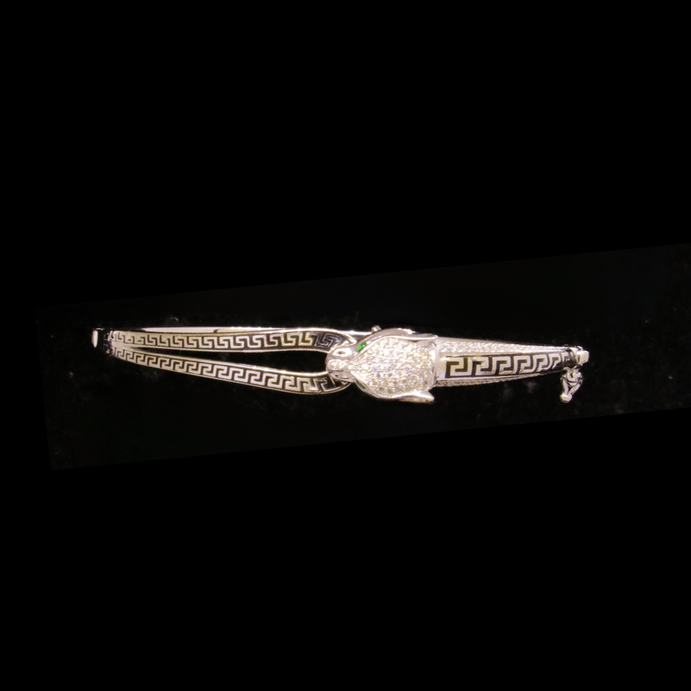 18K White Gold Ring
