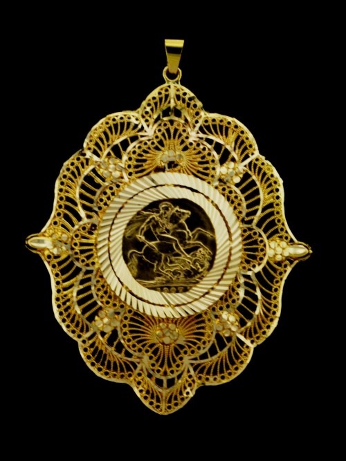 21K Gold Coin Frame – 657