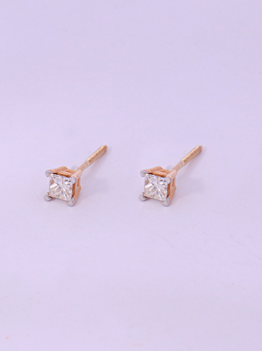 14K Yellow Gold Diamond Earrings – SW21909
