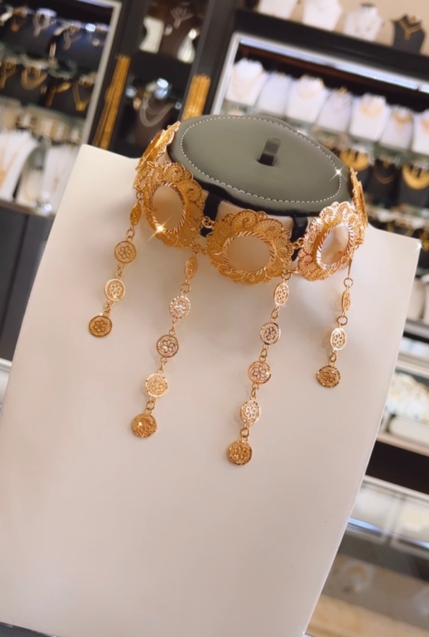 21K Gold Choker