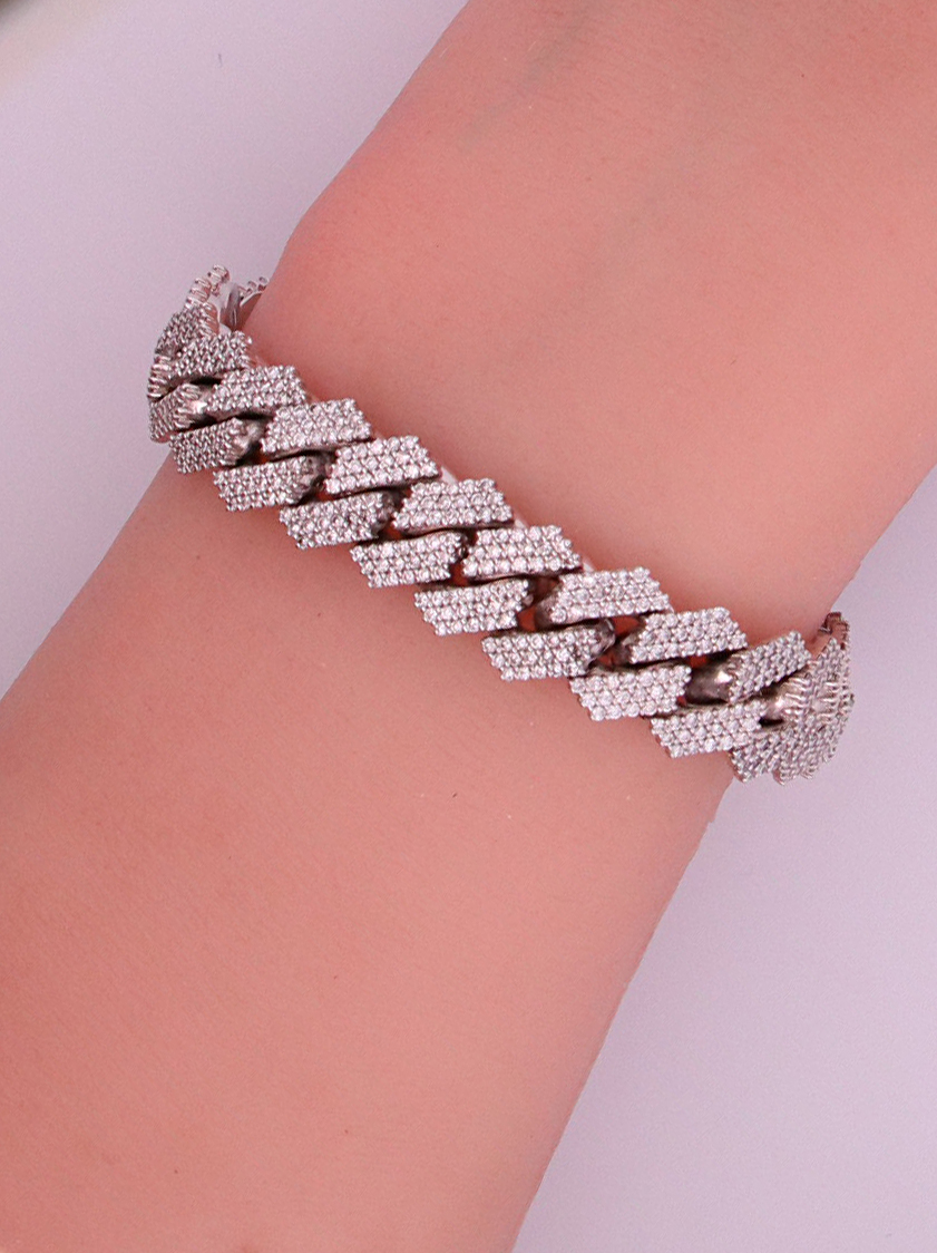 10K White Gold Diamond Bracelet – 36753