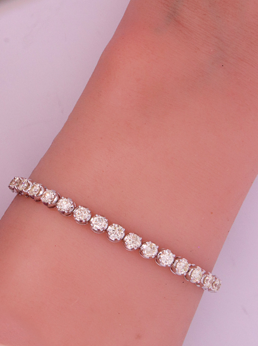 14K White Gold Diamond Bracelet – 16433