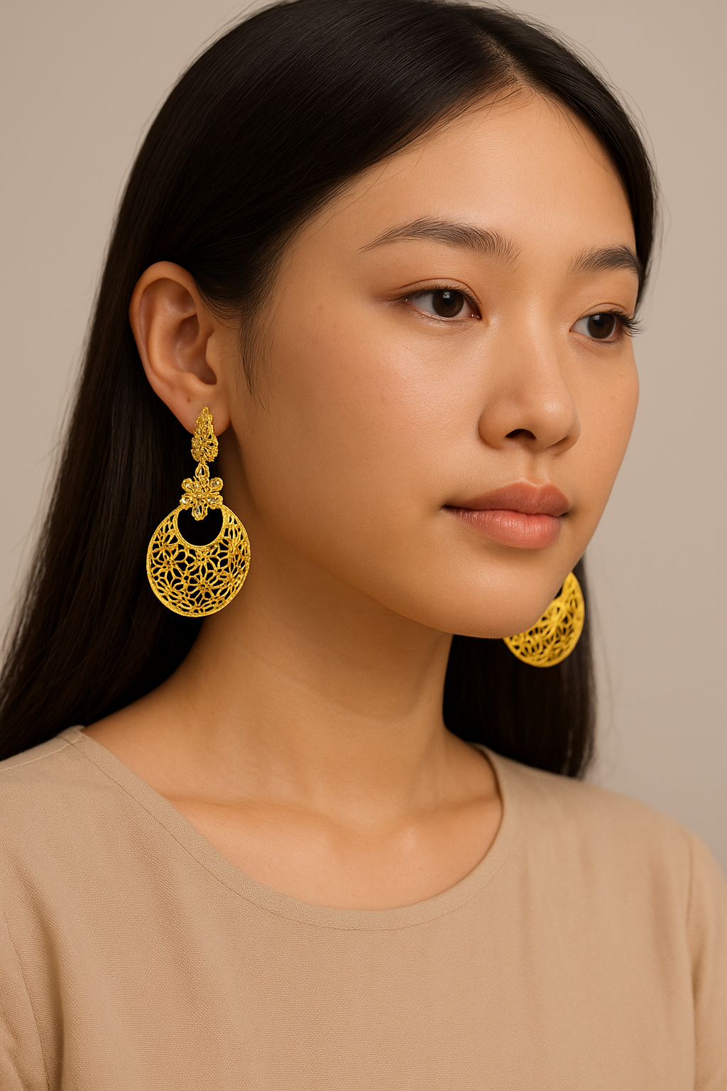 Gold-Tone Filigree Drop Earrings – SW33367