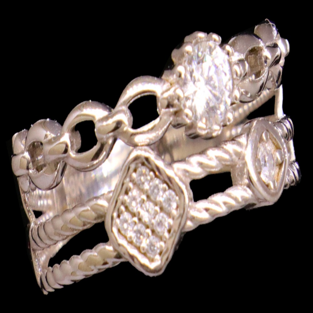 White Gold Ring – Size 5 – SW18117