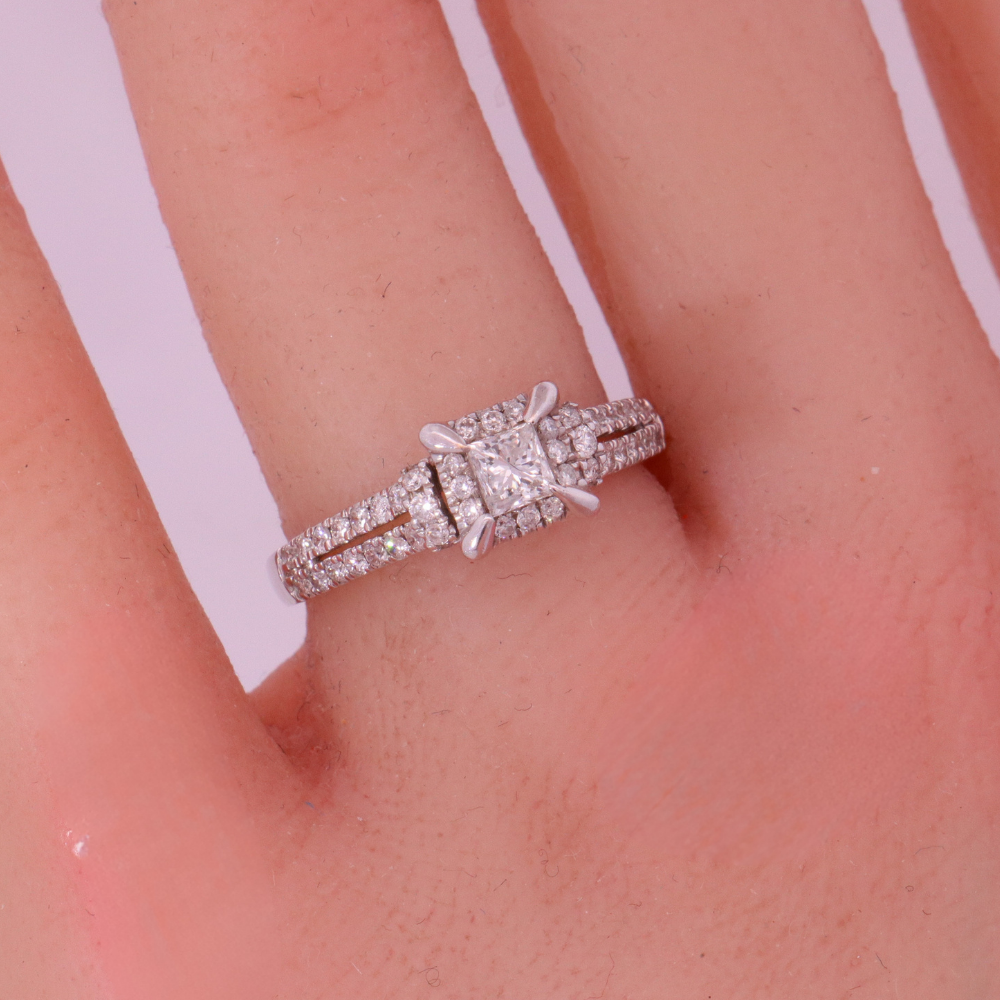 14K White Gold Diamond Ring – SW22891