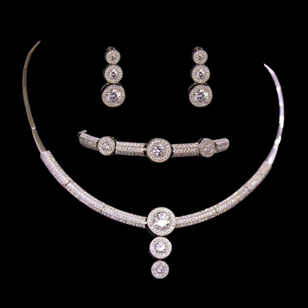 18K Gold Necklace Set