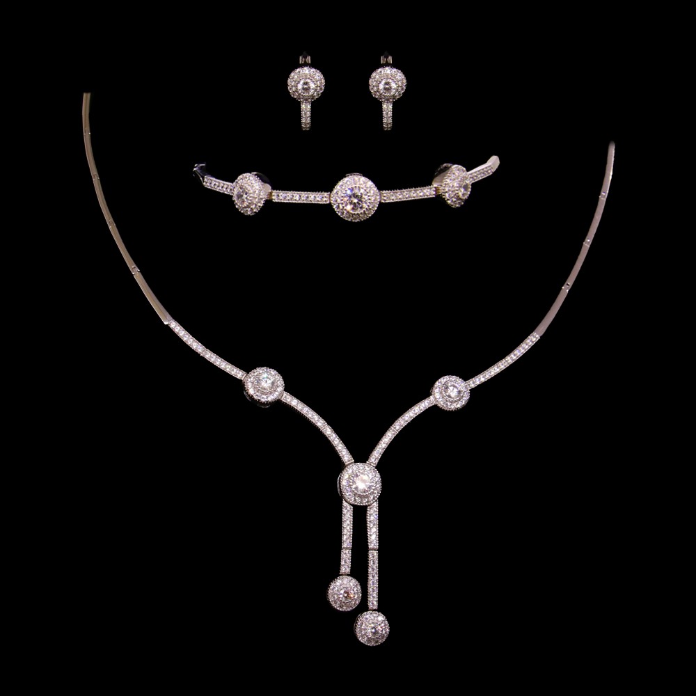 18K Gold Necklace Set