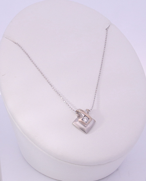18K White Gold Diamond Necklace – SW14115