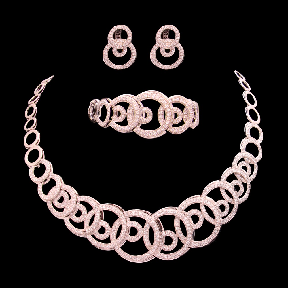 18K Gold Necklace Set