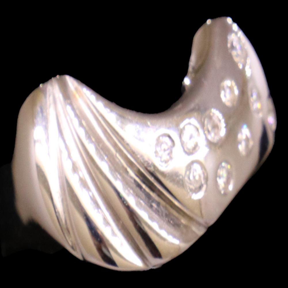 18K White Gold Ring