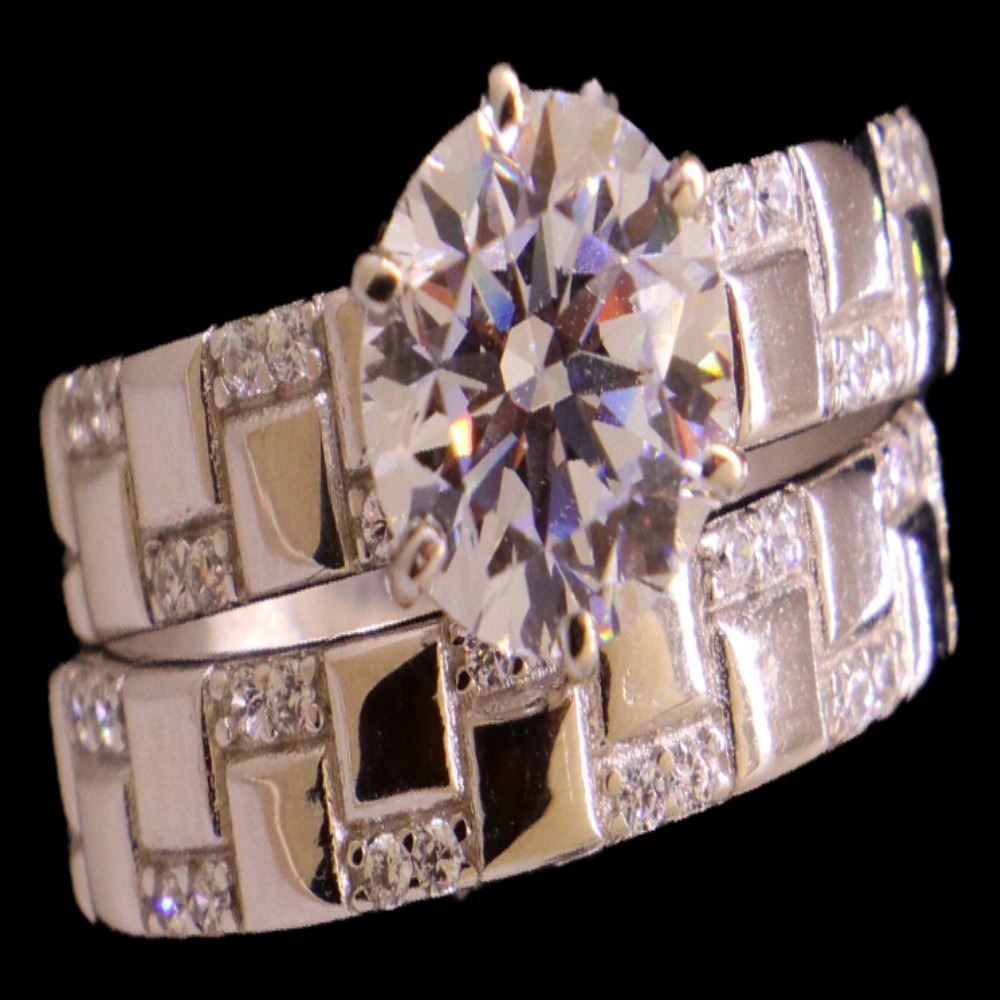 18k White Gold Bridal Ring Set